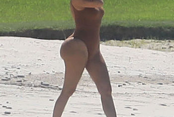 Khloe Kardashian & Kendall Jenner nude