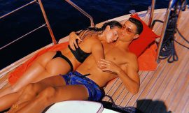 Georgina Rodriguez Relaxing In Bikini With Cristiano Ronaldo On A Yacht