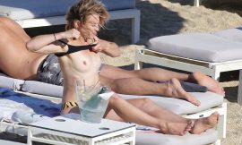 Stephanie Pratt Tanning Topless On A Beach