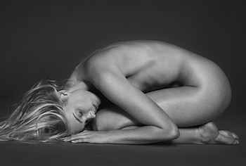 Elsa Hosk nude