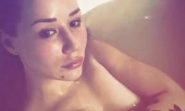 Iggy Azalea Naked In A Bathtube