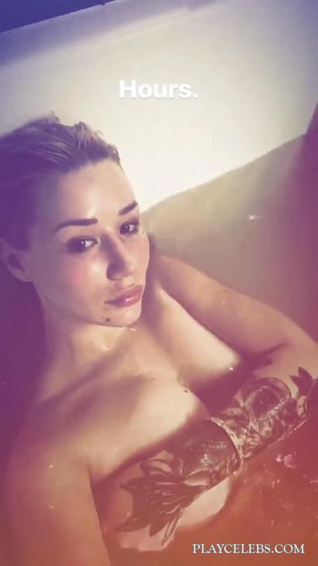 You are currently viewing Iggy Azalea Naked In A Bathtube