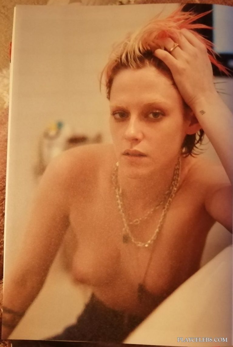 Read more about the article Kristen Stewart Nude Topless Unknown Photos