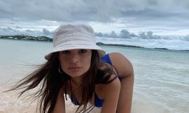 Emily Ratajkowski Hot Bikini Beach Photos