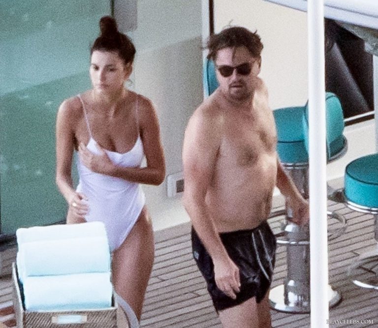 Read more about the article Camila Morrone Caught By Paparazzi In Bikini With Leonardo DiCaprio