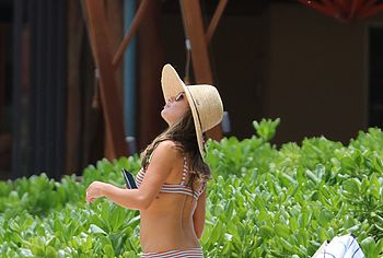 Lea Michele nude