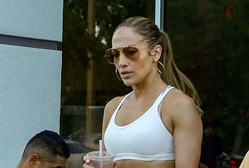 Jennifer Lopez nude