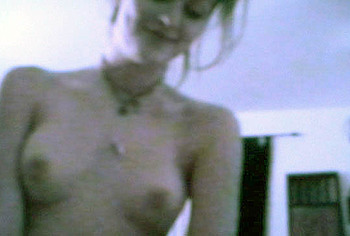 Leighton Meester nude