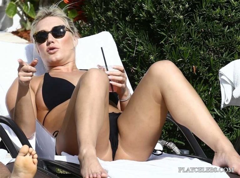 Read more about the article Brooke Hogan Sunbathing In Sexy Black Bikini