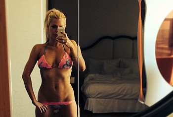 Sophie Monk sexy