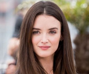 Charlotte Le Bon New Hacked Nude And Hot iCloud Scandal 2019