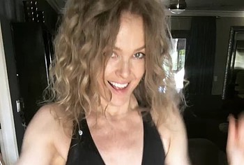 dina meyer leaked selfie