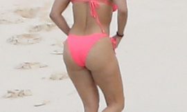 Jennifer Lopez Bikini And Booty Beach Pics