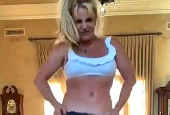 Britney Spears oops