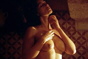 Monica Bellucci tits naked