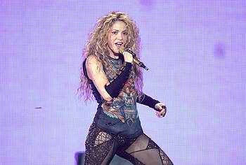 Shakira leaked nude photos