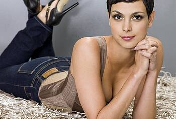 Morena Baccarin oops