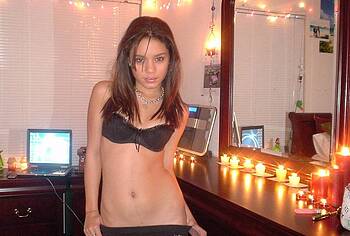 Vanessa Hudgens nude icloud photos