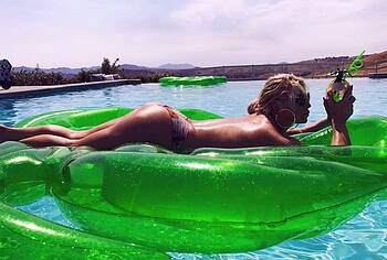 Jessica Simpson nude icloud photos