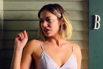 Analeigh Tipton oops