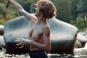 Julia Koschitz nude icloud photos