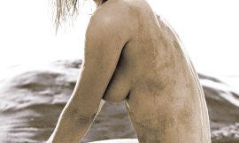Kristen Bell Nude And Erotic Photos