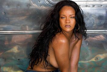 Rihanna naked