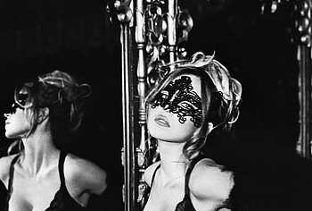 Sydney Sweeney Nude Own Brand Lingerie Photos