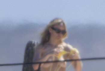 Olivia Wilde nude tits and nipslip pics