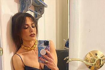 Sarah Shahi Nude And Lingerie Erotic Photos