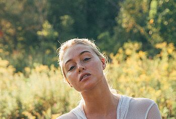 Iskra Lawrence Nude And Bikini Photos