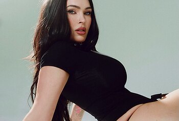Megan Fox Bare Butt And Naughty Posing Pics