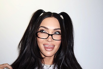 Megan Fox Bare Butt And Naughty Posing Pics