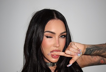 Megan Fox Bare Butt And Naughty Posing Pics