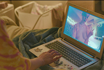 Elle Fanning Nude Sex in Margos Got Money Troubles