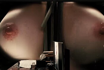 Sydney Sweeney Nude And Rubbing Pussy Scenes in Euphoria