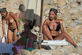 Rita Ora Nude And Upskirt Photos