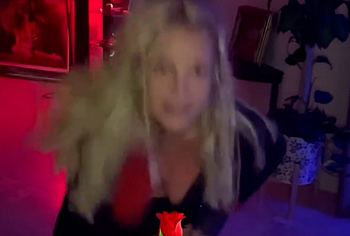 Britney Spears Nude And Transparent Lingerie Selfie Pics