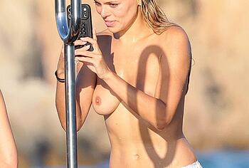 Brooks Nader Topless And Pussy Upskirt Photos