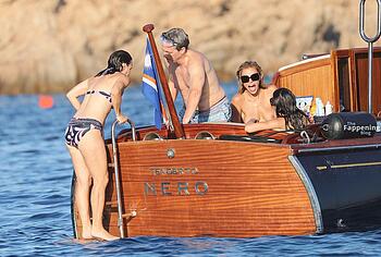 Brooks Nader Topless And Pussy Upskirt Photos