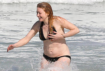 Natasha Lyonne Nude And See Through Photos